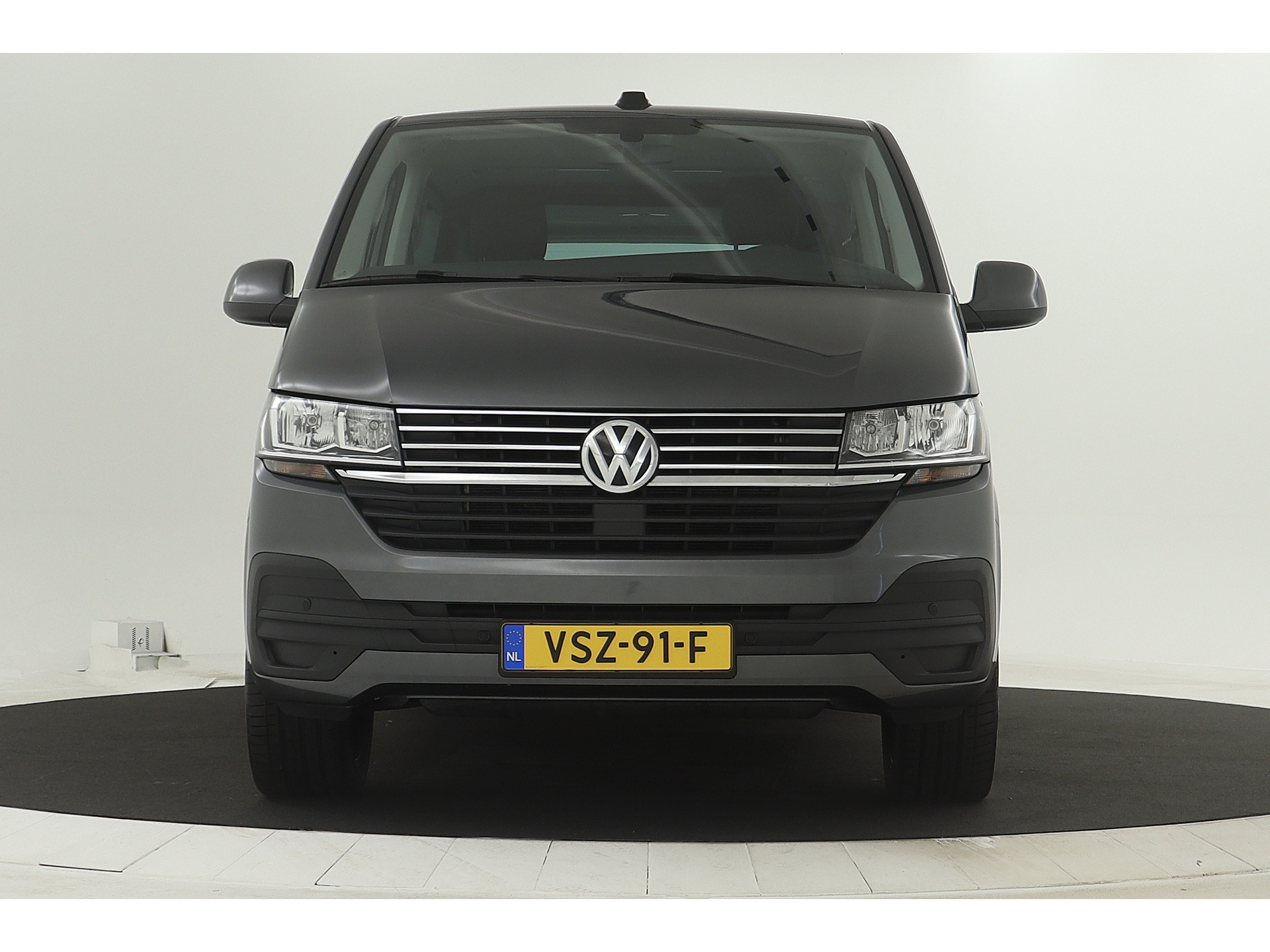 Volkswagen - Transporter 2.0 TDI 150 pk DSG L2H1 DC Multivan - 2022