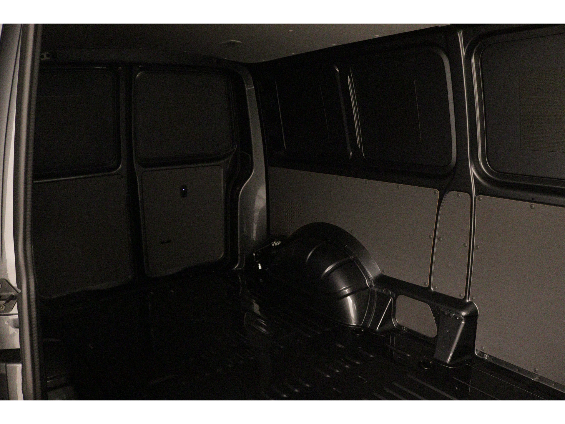 Volkswagen - Transporter 2.0 TDI L2H1 28 Comfortline - 2023