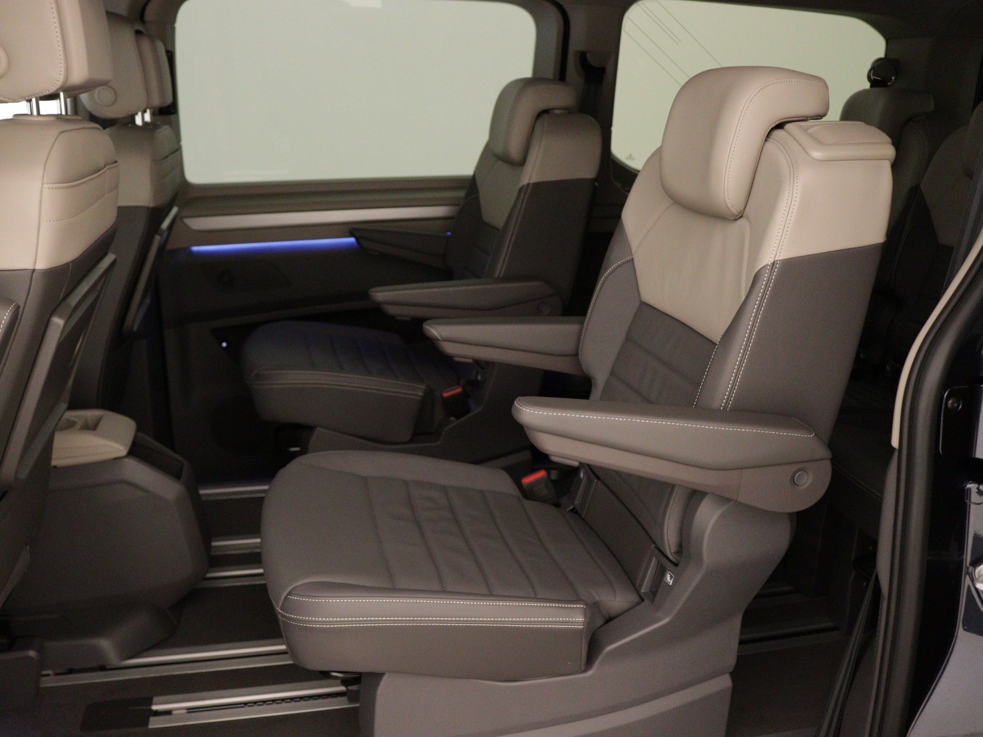 Volkswagen - Multivan 1.4 eHybrid 110kW 150PK DSG L2H1 Life Business - 2023
