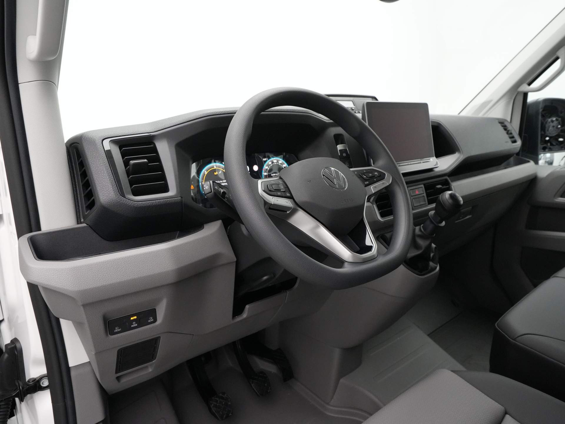 Volkswagen - Crafter Pick-Up 2.0 TDI 120kW 164PK GVW 5.0T L4 DL DC Highline EURO VI RWD - 2024