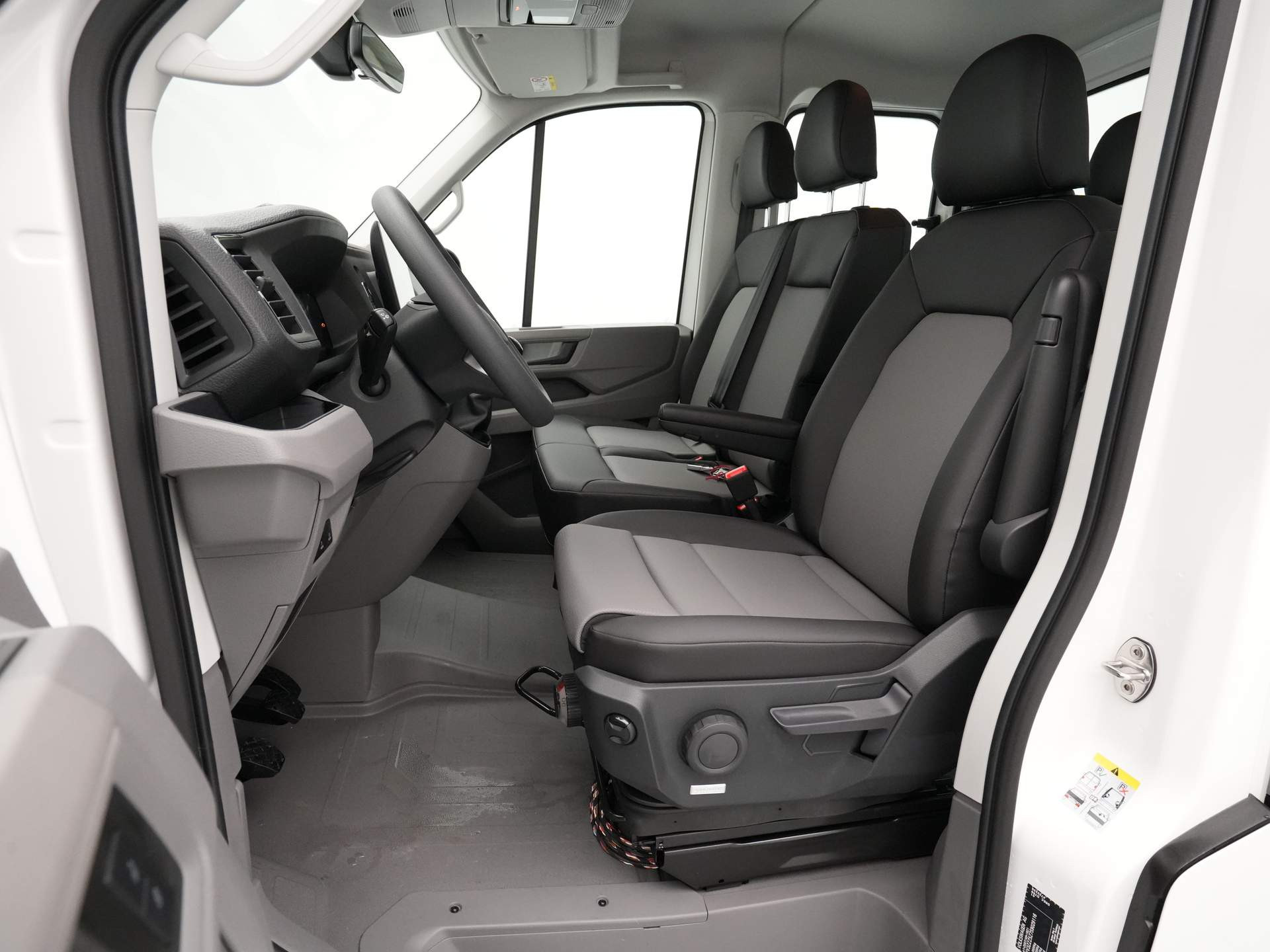 Volkswagen - Crafter Pick-Up 2.0 TDI 120kW 164PK GVW 5.0T L4 DL DC Highline EURO VI RWD - 2024