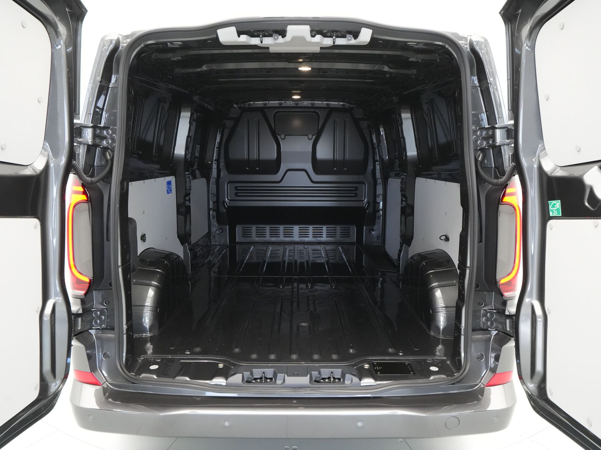 Volkswagen - Transporter 2.0 TDI 110kW 150PK L2H1 Bulli AUT - 2024