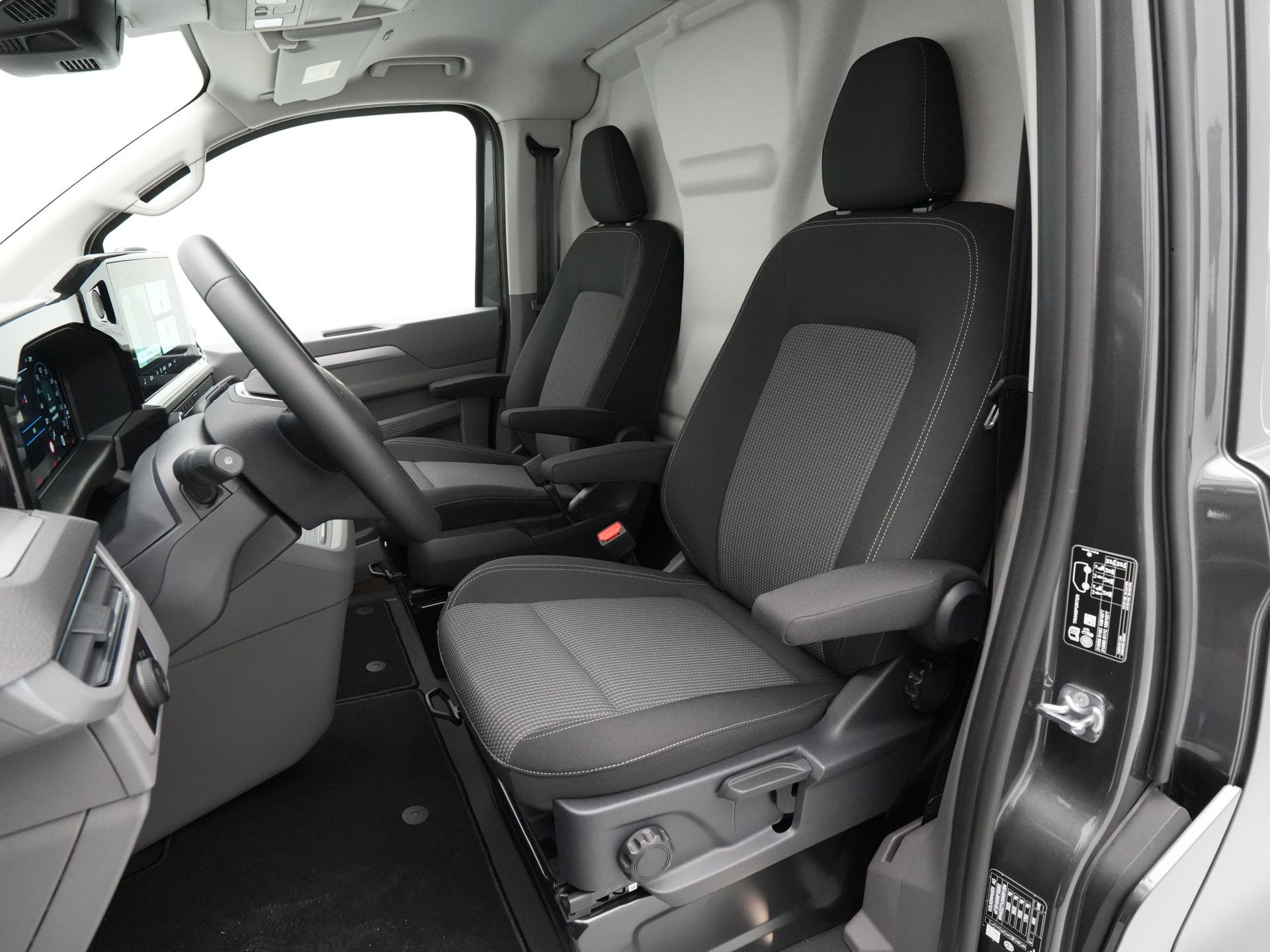 Volkswagen - Transporter 2.0 TDI 110kW 150PK L2H1 Bulli AUT - 2024
