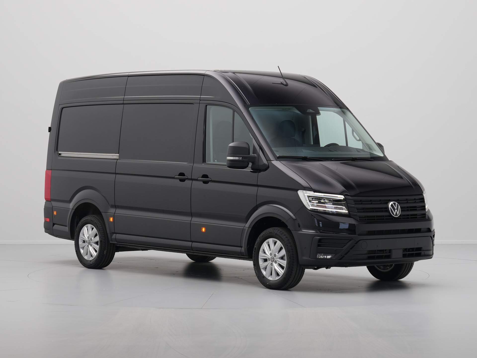 Volkswagen - Crafter 2.0 TDI 103kW 140PK GVW 3.5T L3H3 Exclusive AUT - 2024
