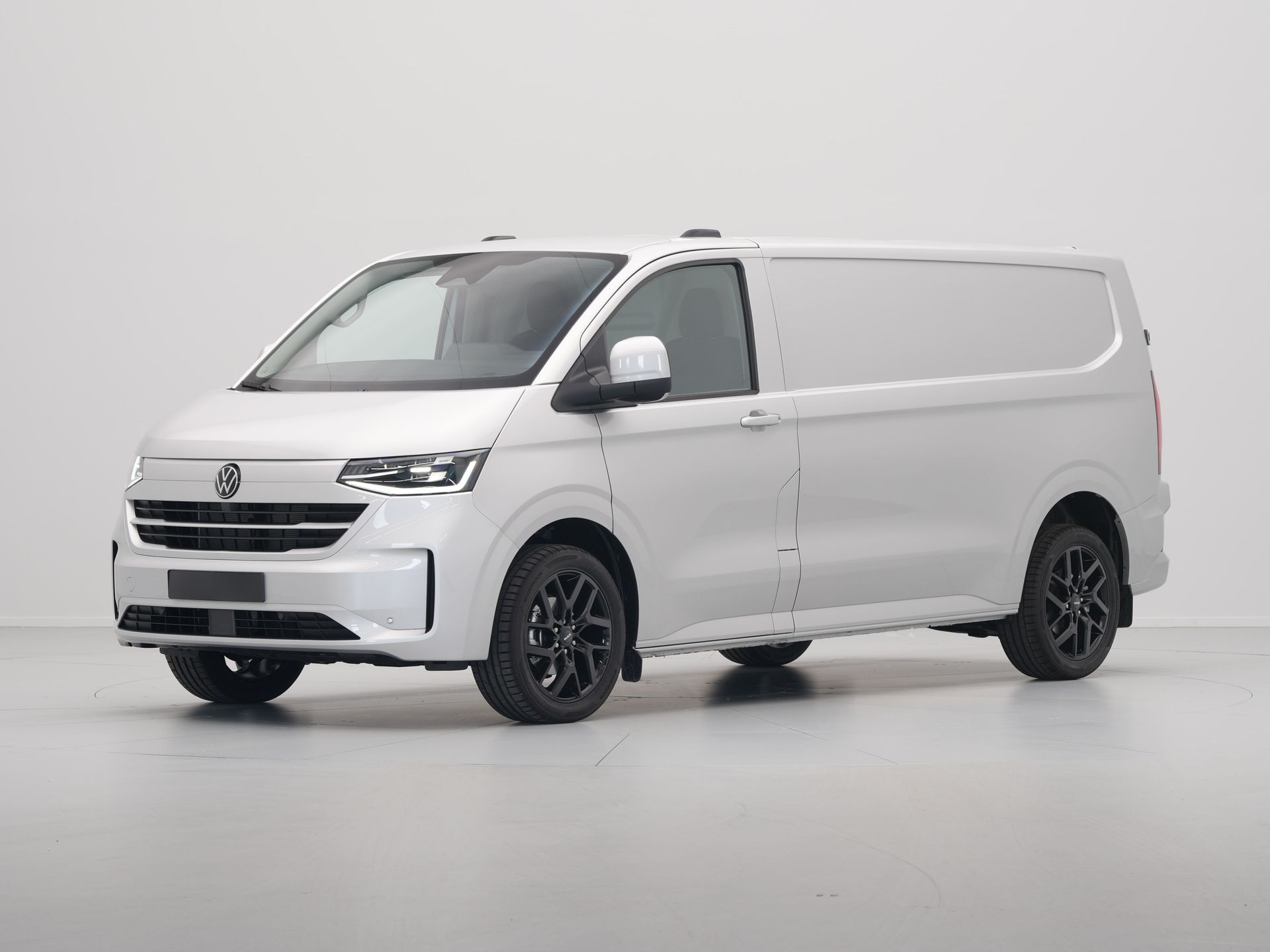 Volkswagen - Transporter 2.0 TDI 125kW 170PK L2H1 Bulli AUT - 2024